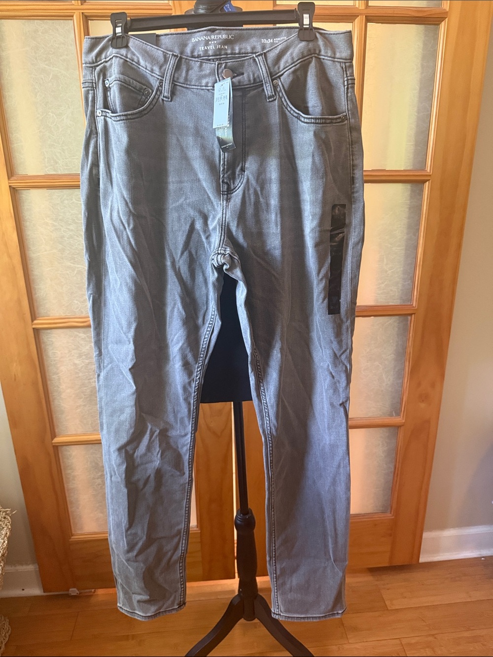 Banana Republic Men’s Gray Chino Pants